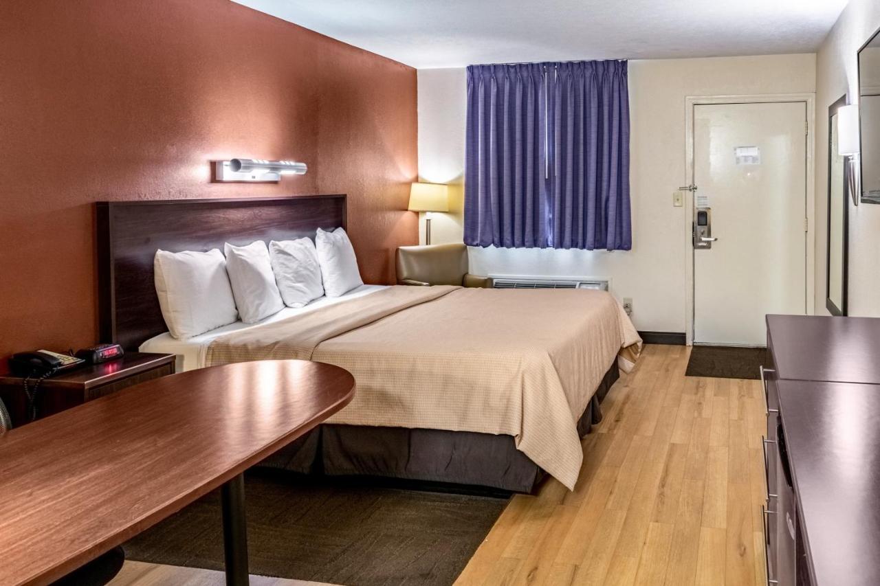 Motel Red Roof Columbus -