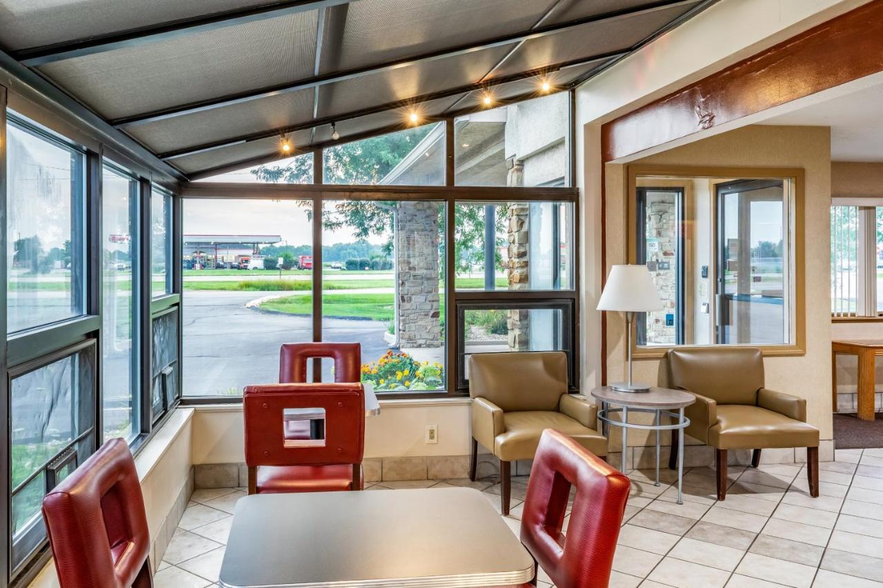 Red Roof Columbus - 2* Taylorsville
